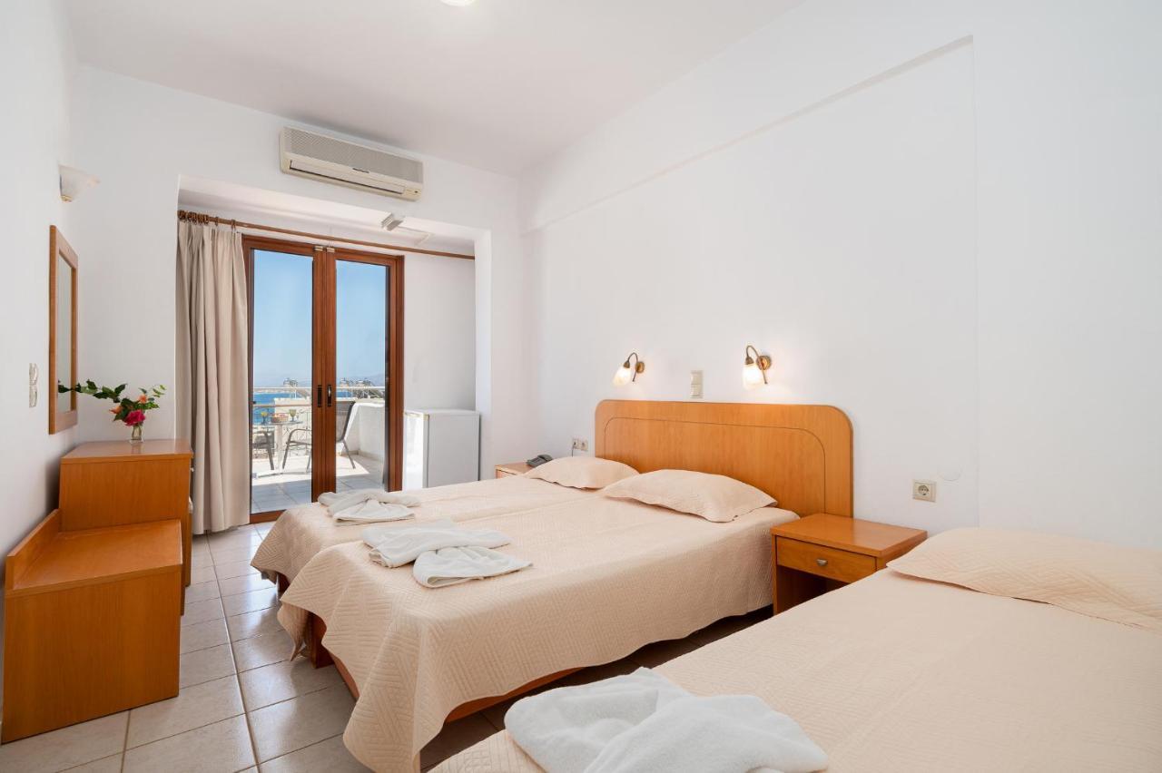 Adonis Hotel Agia Galini Exterior foto